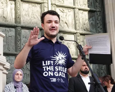 American Immigration Judge Orders Removal of Palestinian-Supporting Activist Due to Inaccurate Information on Residency Form